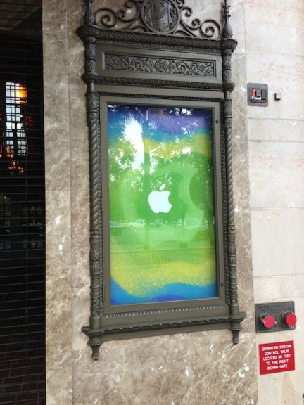 California Theatre Apple Event