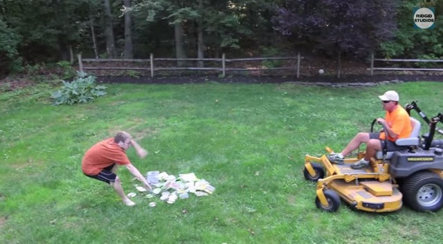 dad-mows-video-games-640x353