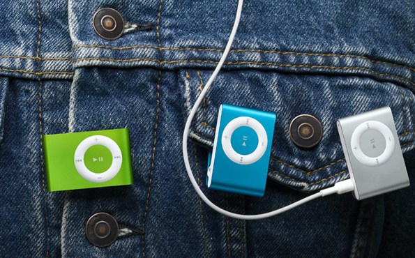 iPod shuffle – в строю, дефицит вызван сменой поставщика