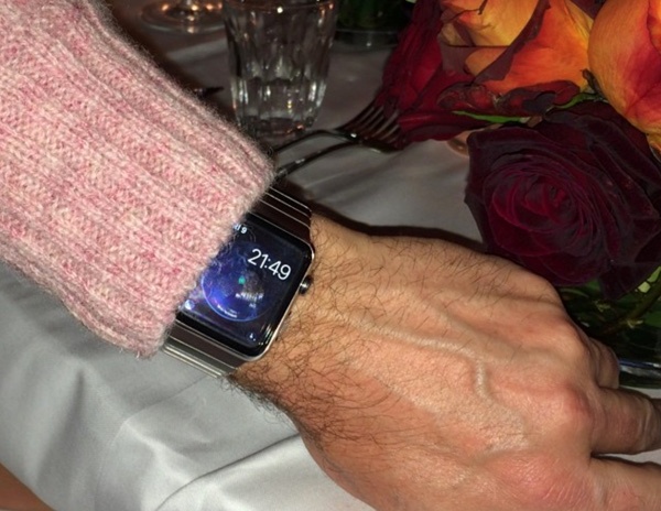 Сотрудники Купертино активно тестируют Apple Watch 2