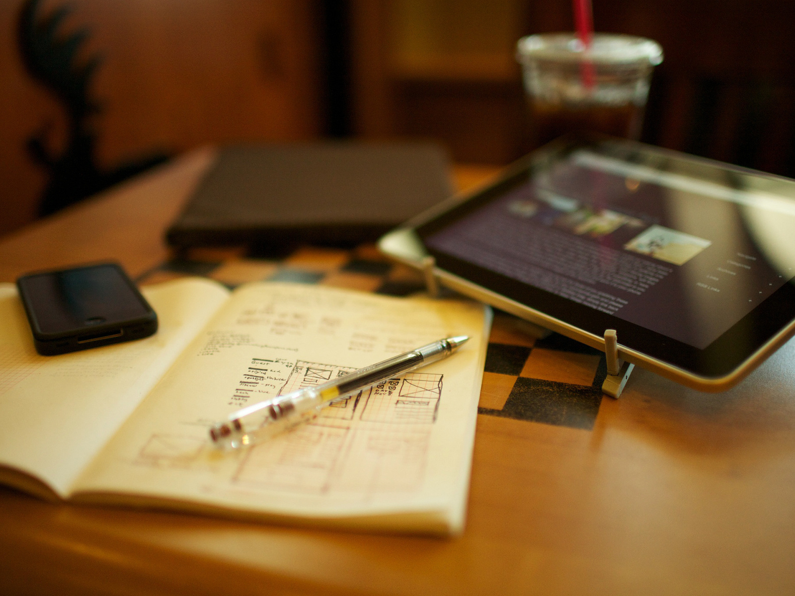 iPhone популярнее пива и секса 2