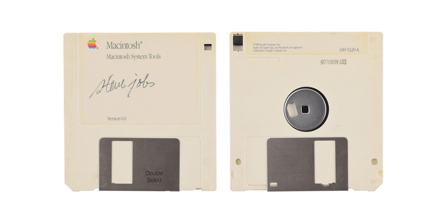 steve-jobs-signed-floppy-disk