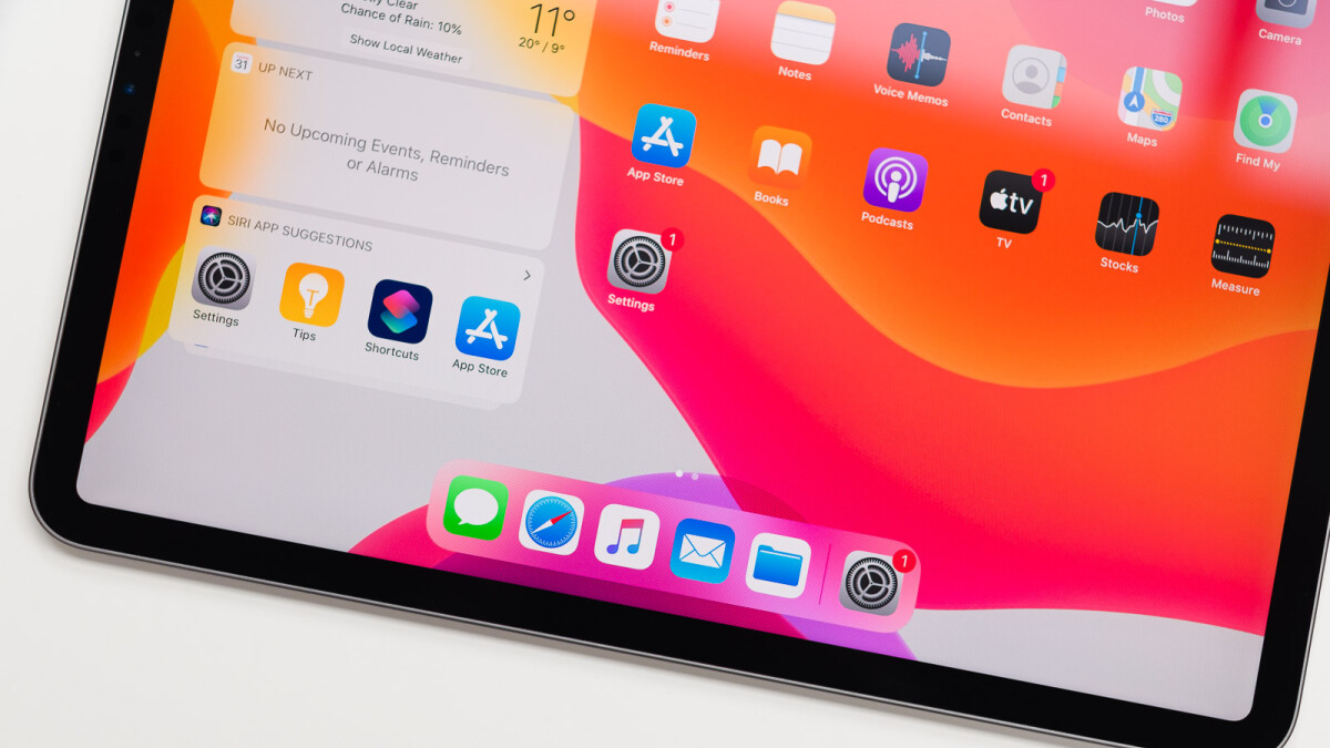 Apple-rumored-to-release-10.9-inch-OLED-iPad-Air-in-early-2022
