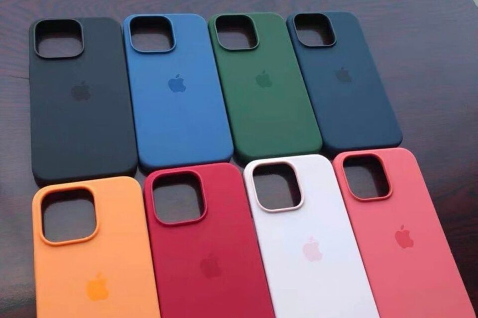 iPhone-13-Case-Leak-The-Apple-Post-960x640
